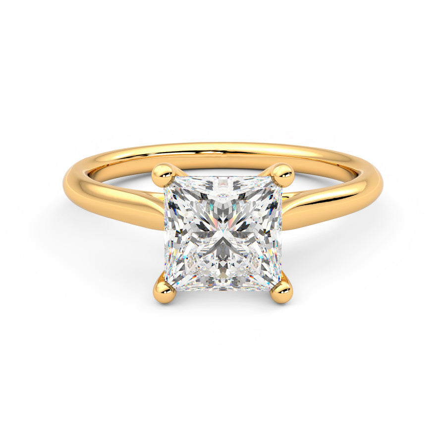 Anillo Princess Diamante y Oro 18k